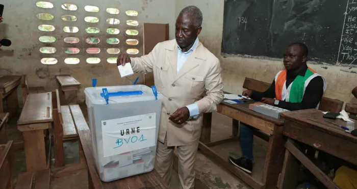 presidentielle-2025-apres-son-vote-a-yopougon-andokoi-adama-bictogo-appelle-a-une-forte-mobilisation