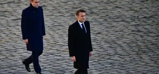 france-sondage-macron-degringole-lecornu-en-hausse