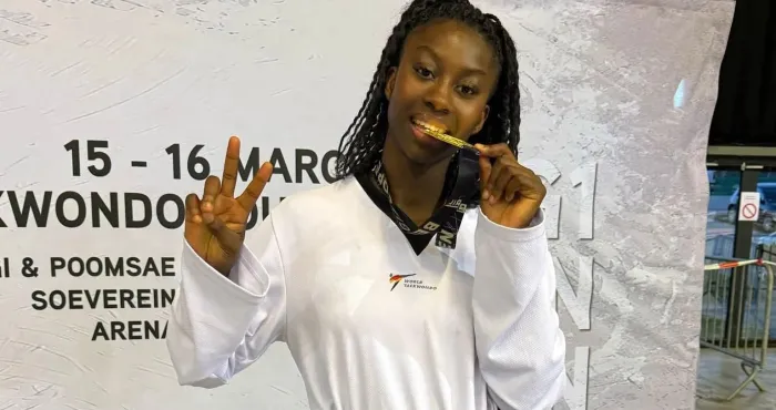 championnat-du-monde-taekwondo-la-jeune-ivoirienne-kimi-laurene-ossin-decroche-la-medaille-dargent
