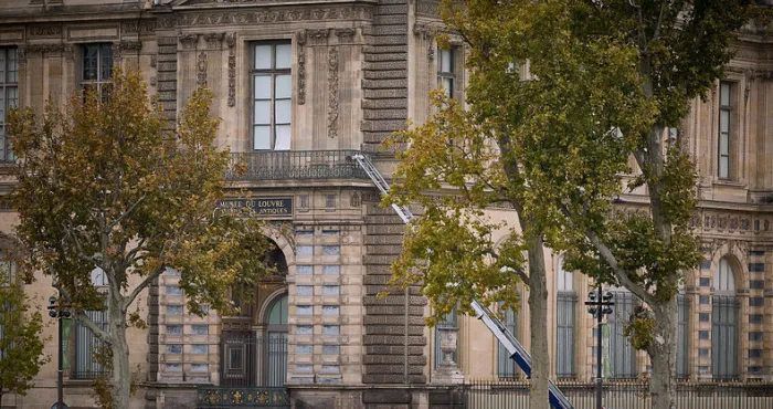 cambriolage-du-louvre-un-cinquieme-suspect-interpelle