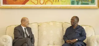 le-chef-de-letat-a-echange-avec-lambassadeur-ditalie-en-cote-divoire