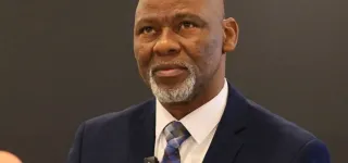 kuyo-tea-narcisse-president-de-lafrica-sports-ce-club-est-instable-depuis-78-ans