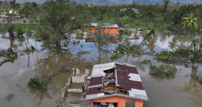 ouragan-melissa-au-moins-49-morts-dont-19-morts-en-jamaique-et-30-morts-en-haiti