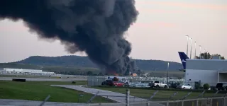 etats-unis-au-moins-sept-morts-apres-le-crash-dun-avion-cargo