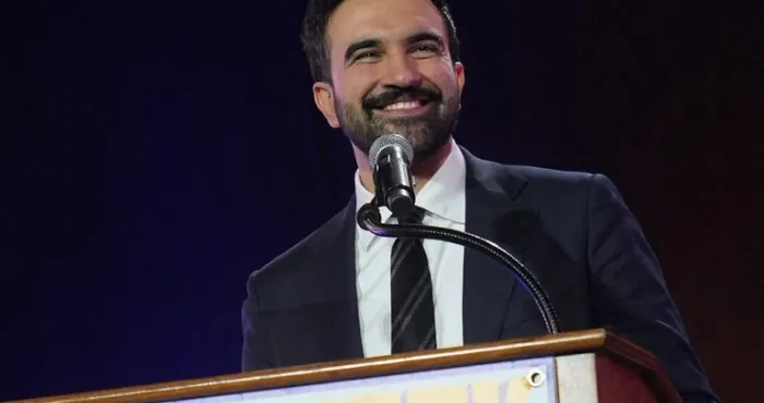 zohran-mamdani-le-nouveau-maire-de-new-york-etait-un-rappeur-connu-sous-le-nom-de-mr-cardamom