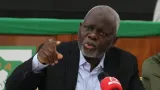 greve au siege du pdci me blessy et roger bia en pompier