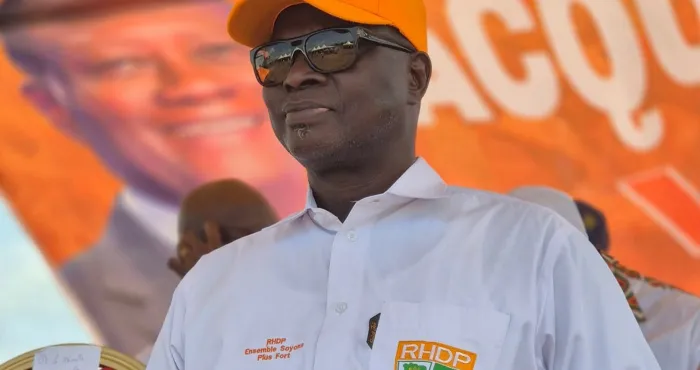 legislatives-a-dabou-emmanuel-essis-se-retire-de-la-course