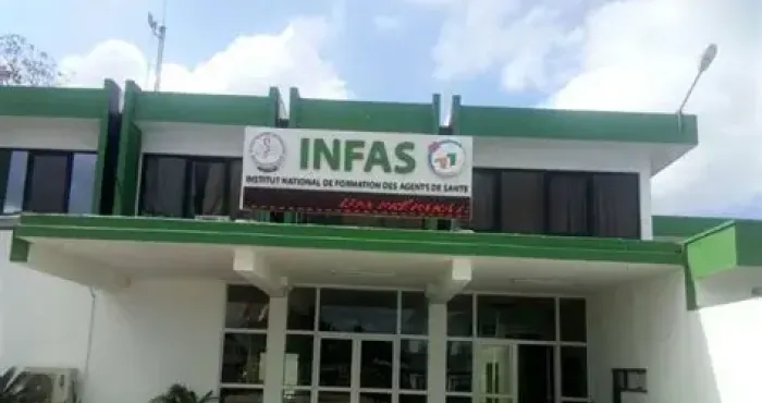 infas-12-396-etudiants-en-sante-face-a-lexamen-decisif-de-certification