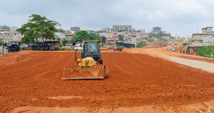 mobilite-urbaine-la-voie-express-carrefour-feh-kesse-bingerville-desengorger-des-fevrier-2026