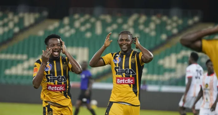 ligue-1-ivoirienne-mene-2-0-lasec-mimosas-renverse-le-fc-san-pedro