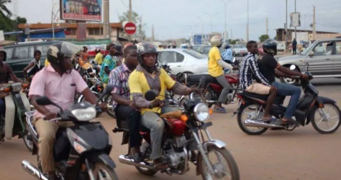 interdiction-des-motocyclistes-a-abidjan-une-organisation-interpelle-cisse-bacongo