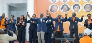 legislatives-a-yopougon-bictogo-promet-une-maree-orange-dans-les-urnes