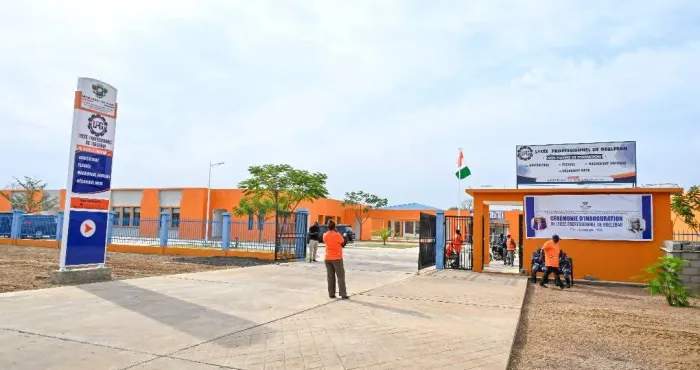 gbeleban-inaugure-son-lycee-professionnel
