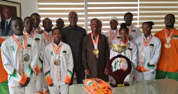 judo-opendabidjan-soro-tiotioho-dg-sir-honore-les-medailles