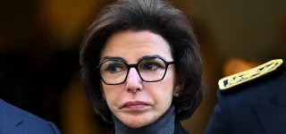 france-les-domiciles-le-ministere-et-la-mairie-darrondissement-de-la-ministre-rachida-dati-perquisitionnes