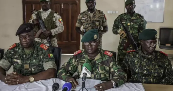 guinee-bissau-les-putschistes-ferment-la-porte-aux-chefs-detat-major-de-la-cedeao