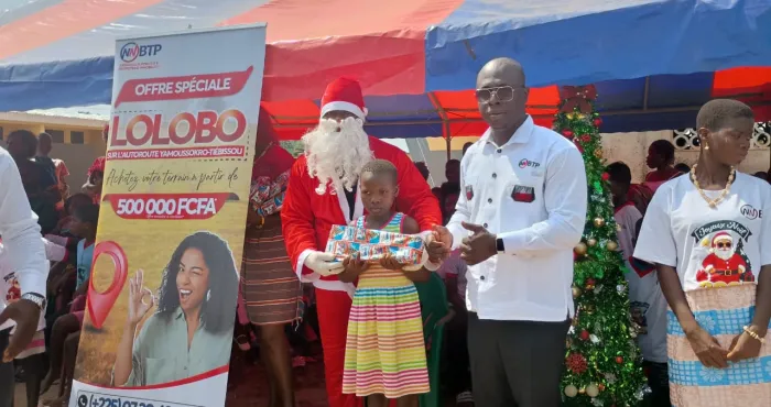 lolobo-sillumine-a-la-magie-de-noel-plus-de-300-enfants-recoivent-des-cadeaux