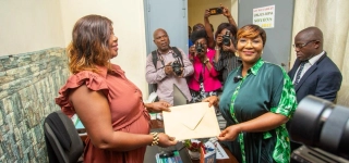 maison-de-la-presse-marie-laure-ngoran-depose-sa-candidature-pour-la-presidence-de-lunjci