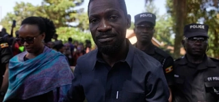 presidentielle-ouganda-museveni-largement-en-tete-bobi-wine-place-en-residence-surveillee