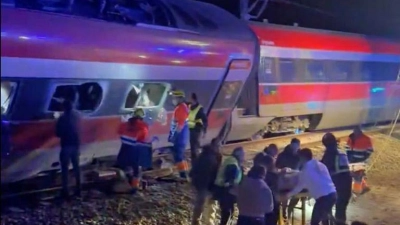 espagne-39-morts-apres-une-collision-entre-deux-trains-a-grande-vitesse