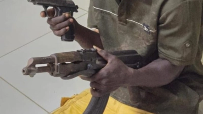 adzope-un-individu-arme-dune-kalachnikov-interpelle-apres-une-tentative-de-cambriolage