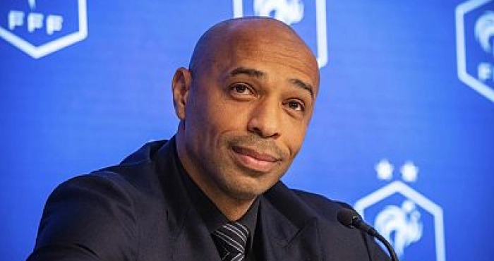 can-2025-thierry-henry-sans-pitie-pour-larbitrage
