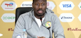 can-2025-pape-thiaw-le-selectionneur-du-senegal-sexplique-sur-lincident-de-la-finale