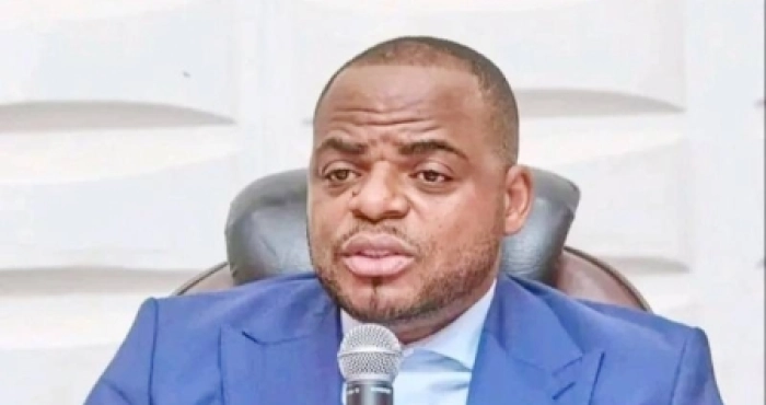 place-sous-mandat-de-depot-le-cabinet-de-dalli-arthur-reagi