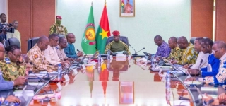 burkina-faso-coup-de-tonnerre-politique-tous-les-partis-dissous