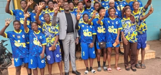 football-feminin-yssouf-diabate-gate-les-joueuses-du-sporting-club-de-gagnoa