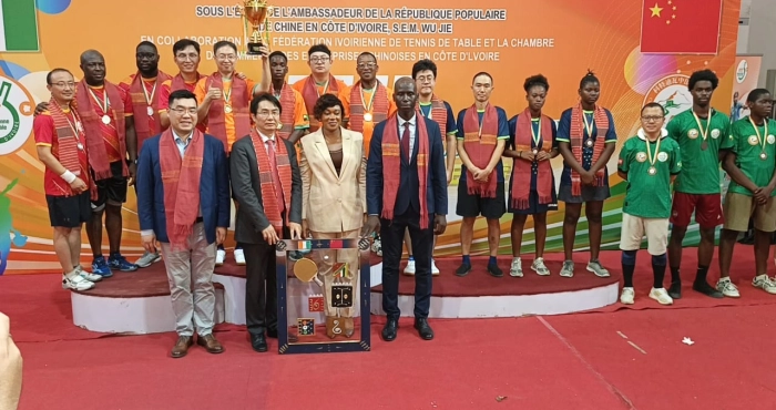 tennis-de-table-des-pongistes-chinois-font-une-demonstration-de-force-au-tournoi-de-lamitie-sino-ivoirienne