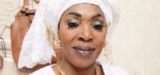 coumba-kouyate-la-mere-daffou-keita-a-propos-de-la-depigmentation-jai-des-regrets