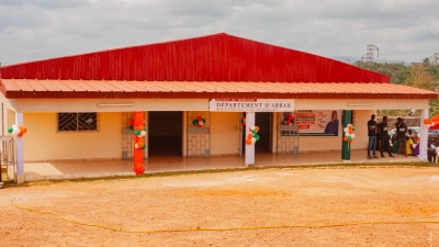 arrah-la-sous-prefecture-de-kregbe-recoit-son-batiment