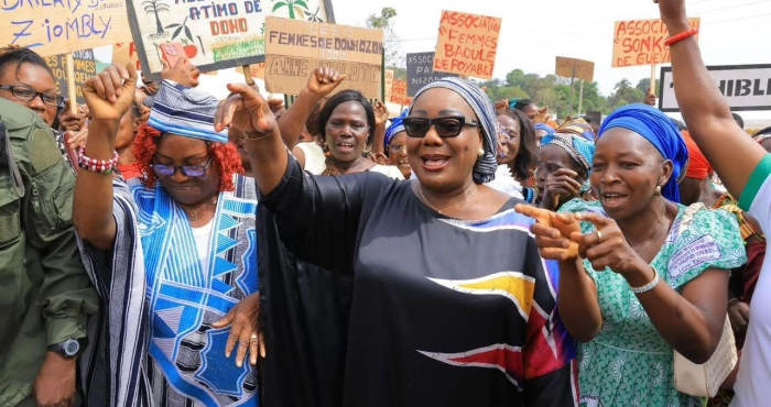 affaire-1-km-de-bitume-toulepleu-remet-les-pendules-a-lheure