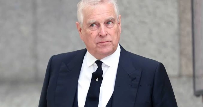 affaire-epstein-lex-prince-andrew-mountbatten-windsor-relache-par-la-police