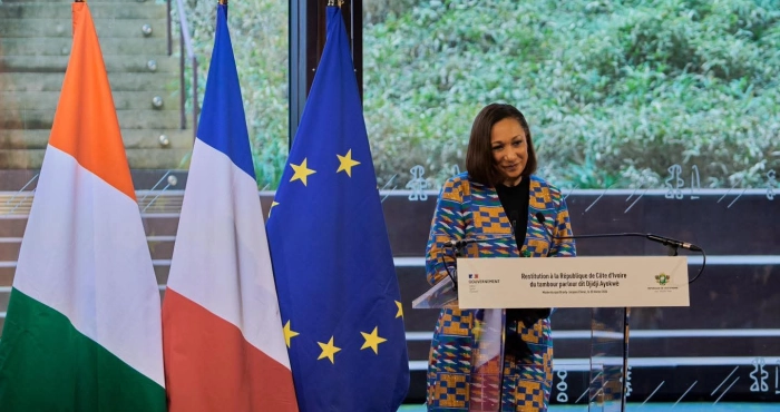 restitution-du-djidji-ayokwe-le-discours-emprunt-dhistoire-et-demotion-de-la-ministre-francoise-remarck