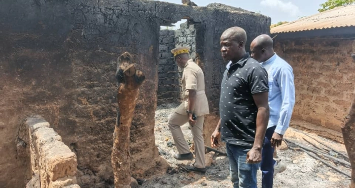 duekoue-un-mort-et-plusieurs-maisons-incendiees-dans-un-affrontement-communautaire