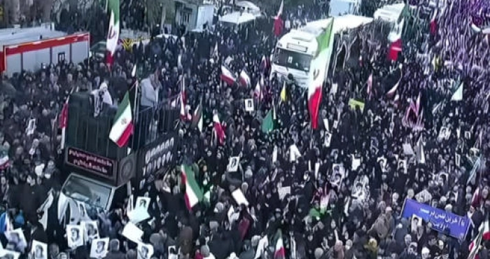 iran-linde-appelle-ses-ressortissants-a-quitter-le-pays-sur-fond-de-tensions-regionales