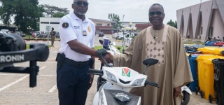 bouake-la-mairie-renforce-la-securite-la-salubrite-et-soutient-le-sport