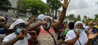 cinq-mois-apres-la-presidentielle-plusieurs-manifestants-dont-des-femmes-enceintes-encore-detenus