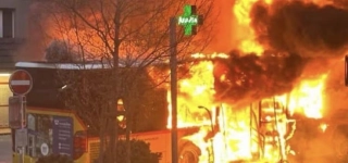 suisse-au-moins-six-morts-et-cinq-blesses-dans-lincendie-dun-autocar