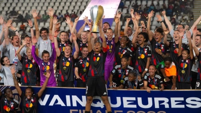 coupe-de-la-ligue-feminine-les-lyonnaises-logiquement-vainqueurs-a-abidjan