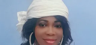 party-de-ouf-parler-business-dans-un-cadre-convivial-comment-bernadette-dje-veut-illuminer-abidjan