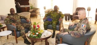 le-general-lassina-doumbia-en-visite-de-travail-a-cotonou
