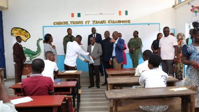 test-de-recrutement-exceptionnel-de-professeurs-de-colleges-et-lycees-plus-de-7-000-candidats-composent