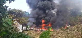 colombie-un-avion-militaire-avec-110-soldats-a-bord-secrase-au-decollage