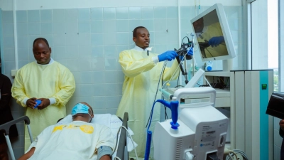 le-chu-de-cocody-recoit-de-nouveaux-equipements-medicaux