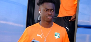 quatre-questions-a-mbahia-ivan-defenseur-des-elephants-u23-avons-beaucoup-appris-a-ce-stage-au-maroc