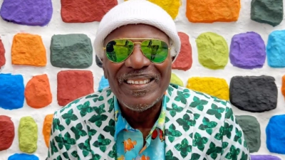 alpha-blondy-nie-une-chanson-en-lhonneur-de-toumba-diakite