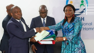 cndh-dr-christian-adjelou-arnaud-prend-fonction